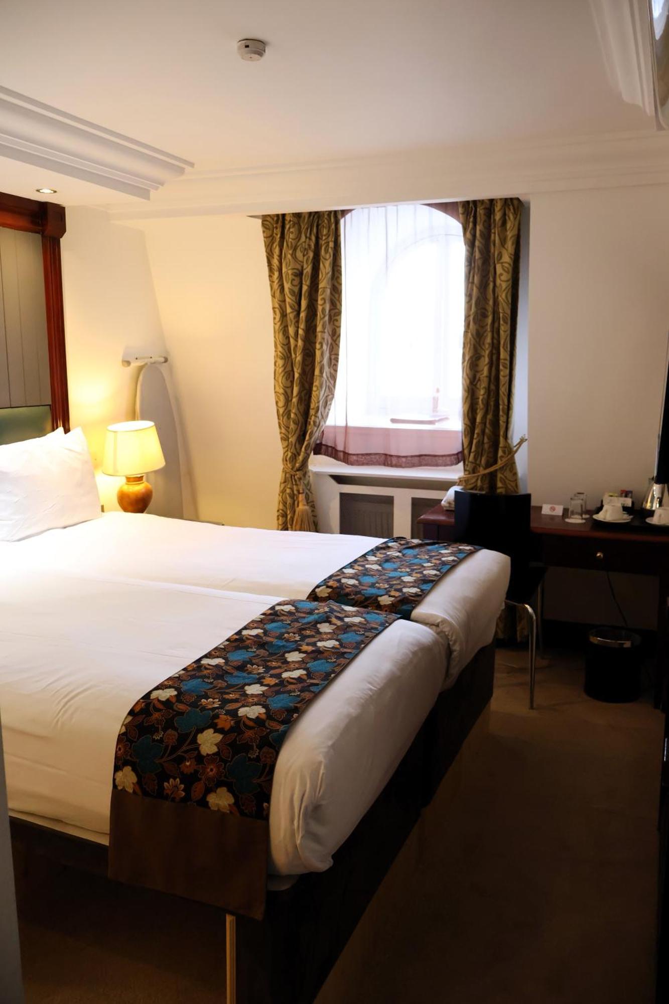 Dreamtel London Kensington Hotel Ngoại thất bức ảnh